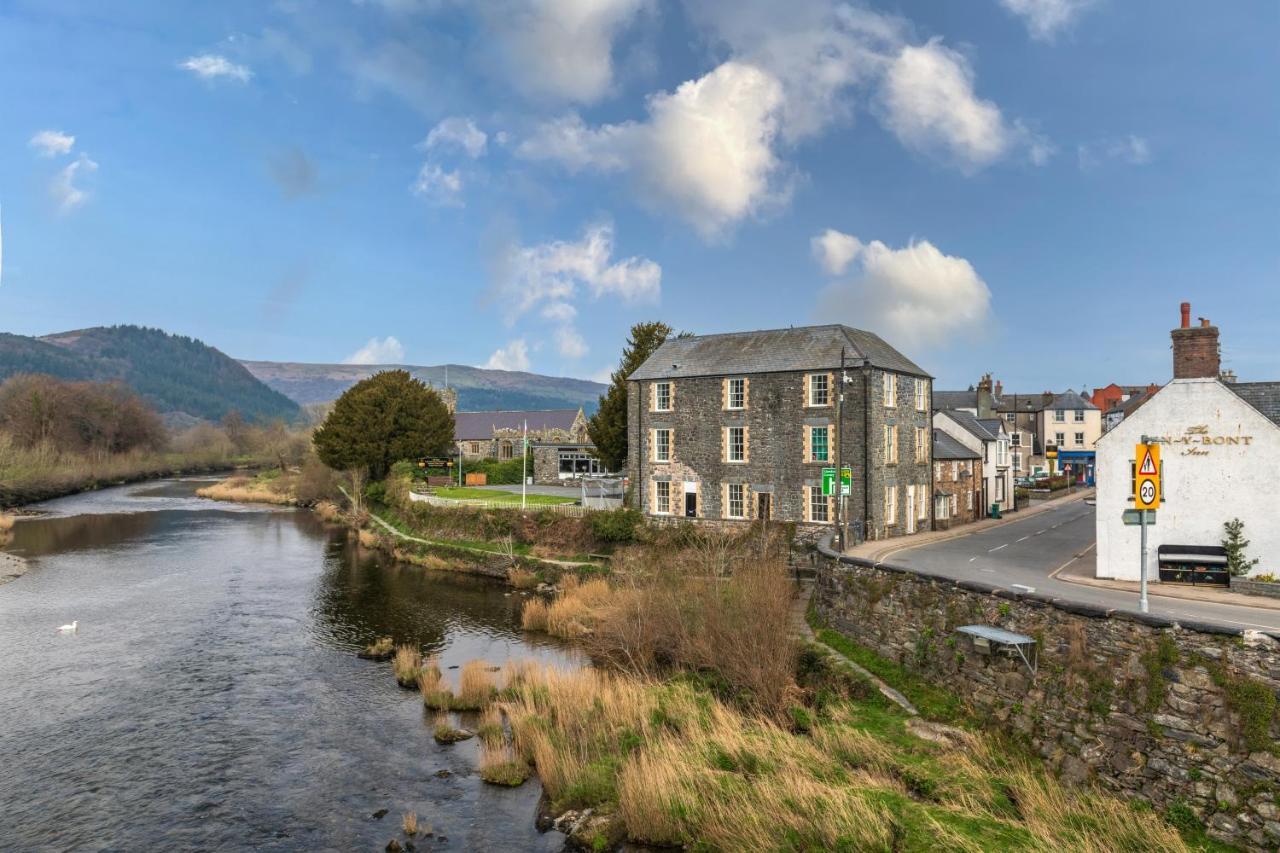 Glan Conwy House One And Two Bedroom Apartments Llanrwst Exteriér fotografie